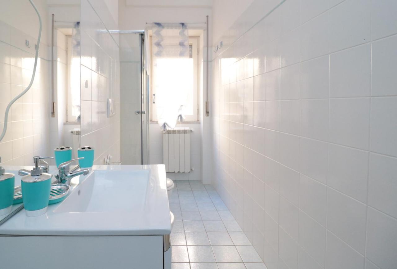 B&B I 100 Passi ガエータ エクステリア 写真